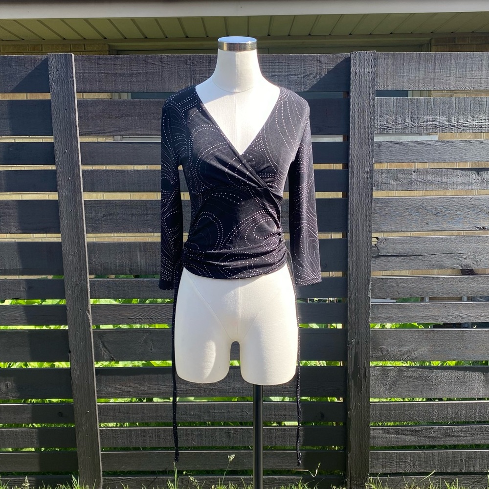 A. Byer 2000s Wrap tie top